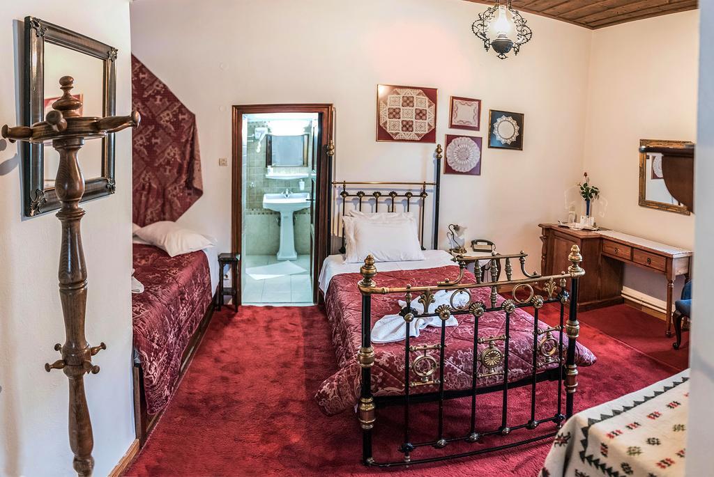 Archontiko Repana - Makrinitsa Stone Retreat Hotell Eksteriør bilde