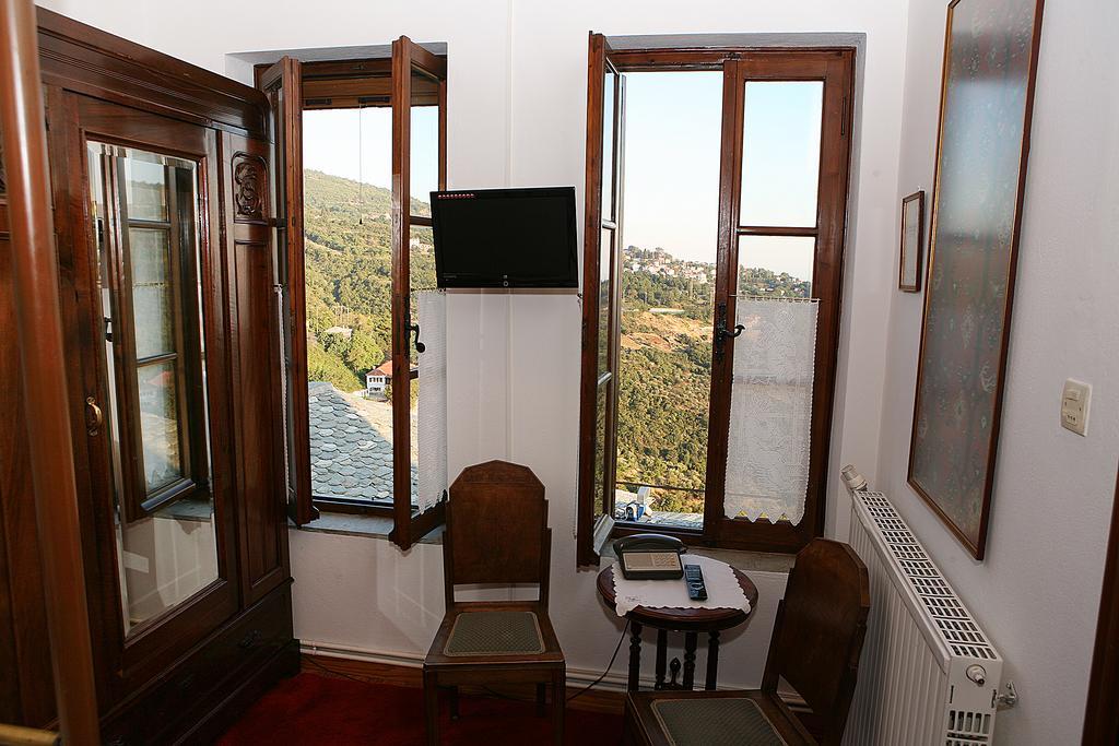 Archontiko Repana - Makrinitsa Stone Retreat Hotell Eksteriør bilde